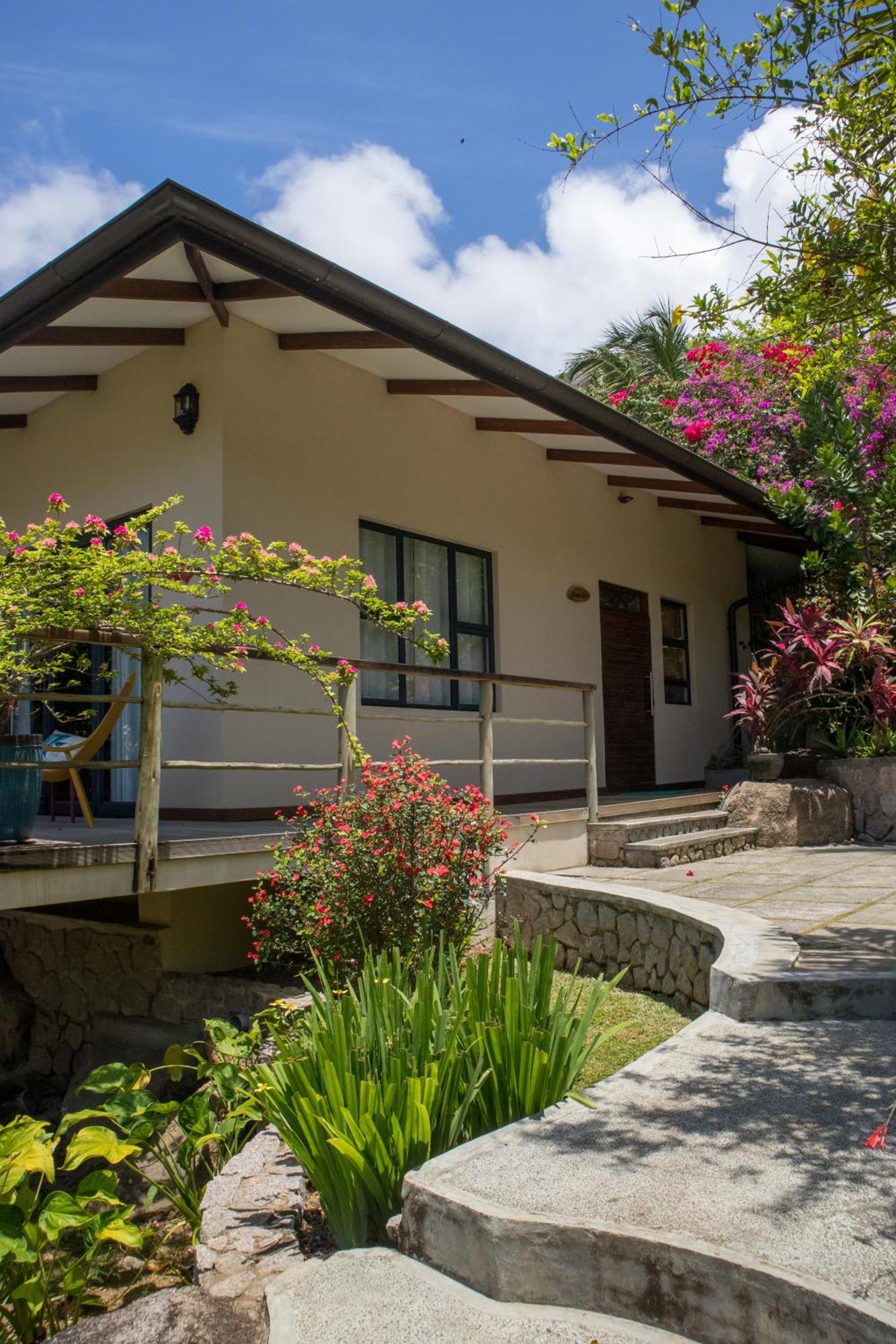 Domaine Desaubin Luxury Villas Такамака Экстерьер фото